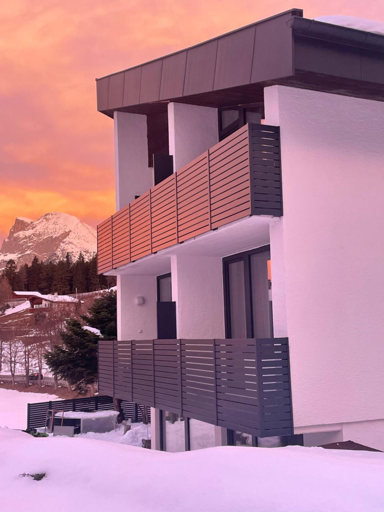 Nest'L Appartements & Zimmer Mösern Zewnętrze zdjęcie